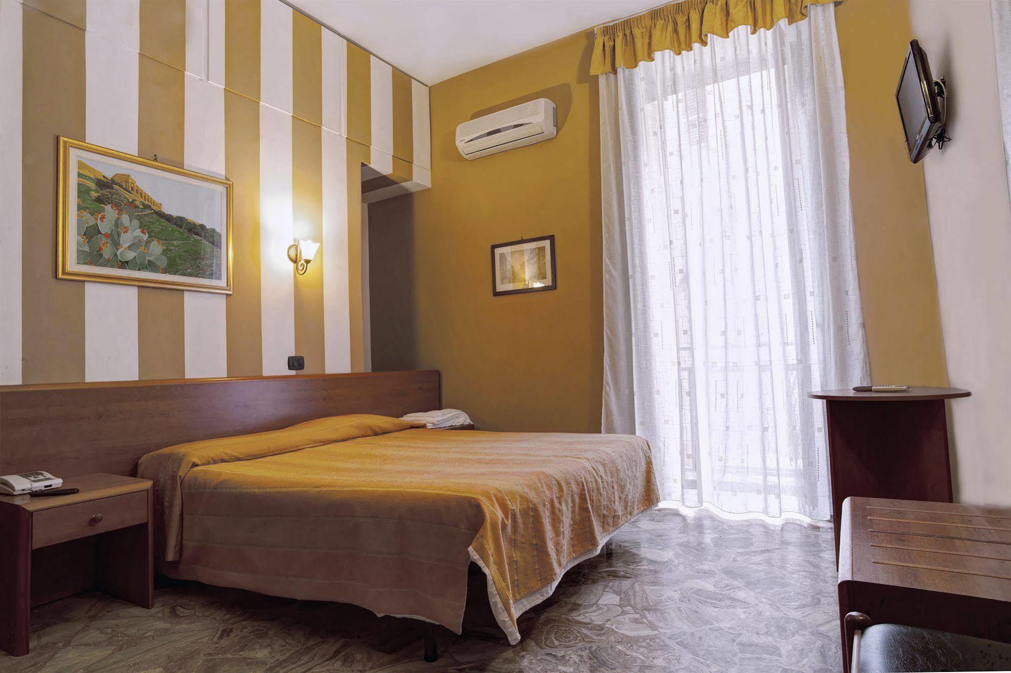 B&B Kolymbetra Agrigento Buitenkant foto