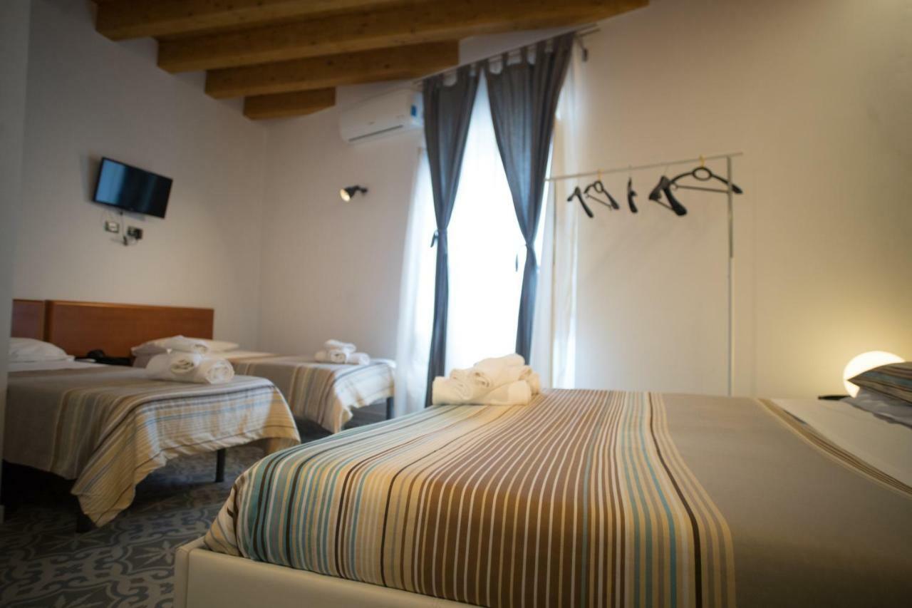 B&B Kolymbetra Agrigento Buitenkant foto